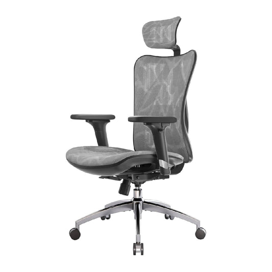 Silla de oficina ergonómica con respaldo de malla gris y reposacabezas